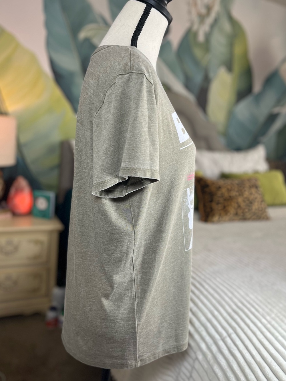 Lucky Brand Olive Green Grey Bowie Ziggy Stardust Tour Tee Size Large NWOT - Picture 8 of 14